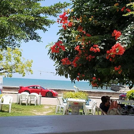 ฟ้าทะลายโจรรีสอร์ท Prachuap Khiri Khan Dış mekan fotoğraf