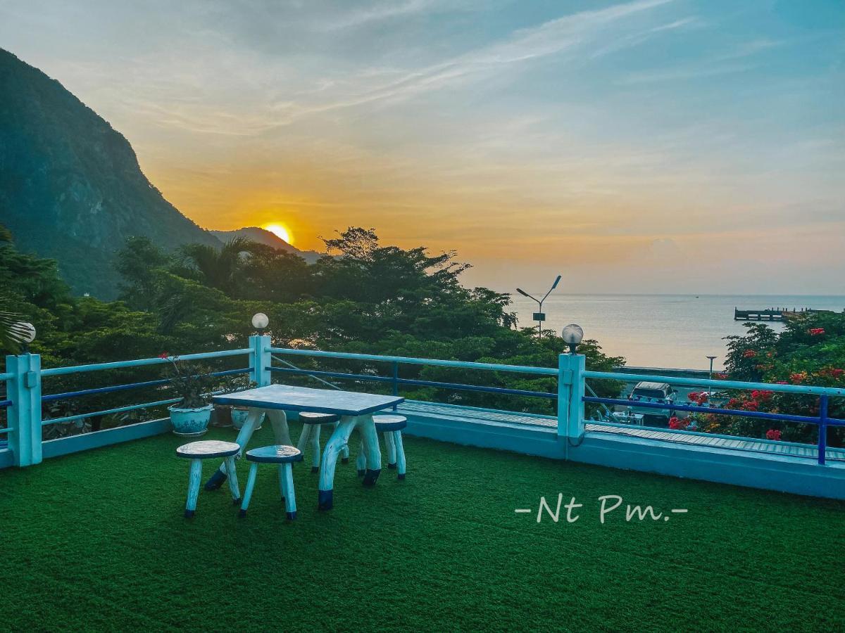 ฟ้าทะลายโจรรีสอร์ท Prachuap Khiri Khan Dış mekan fotoğraf
