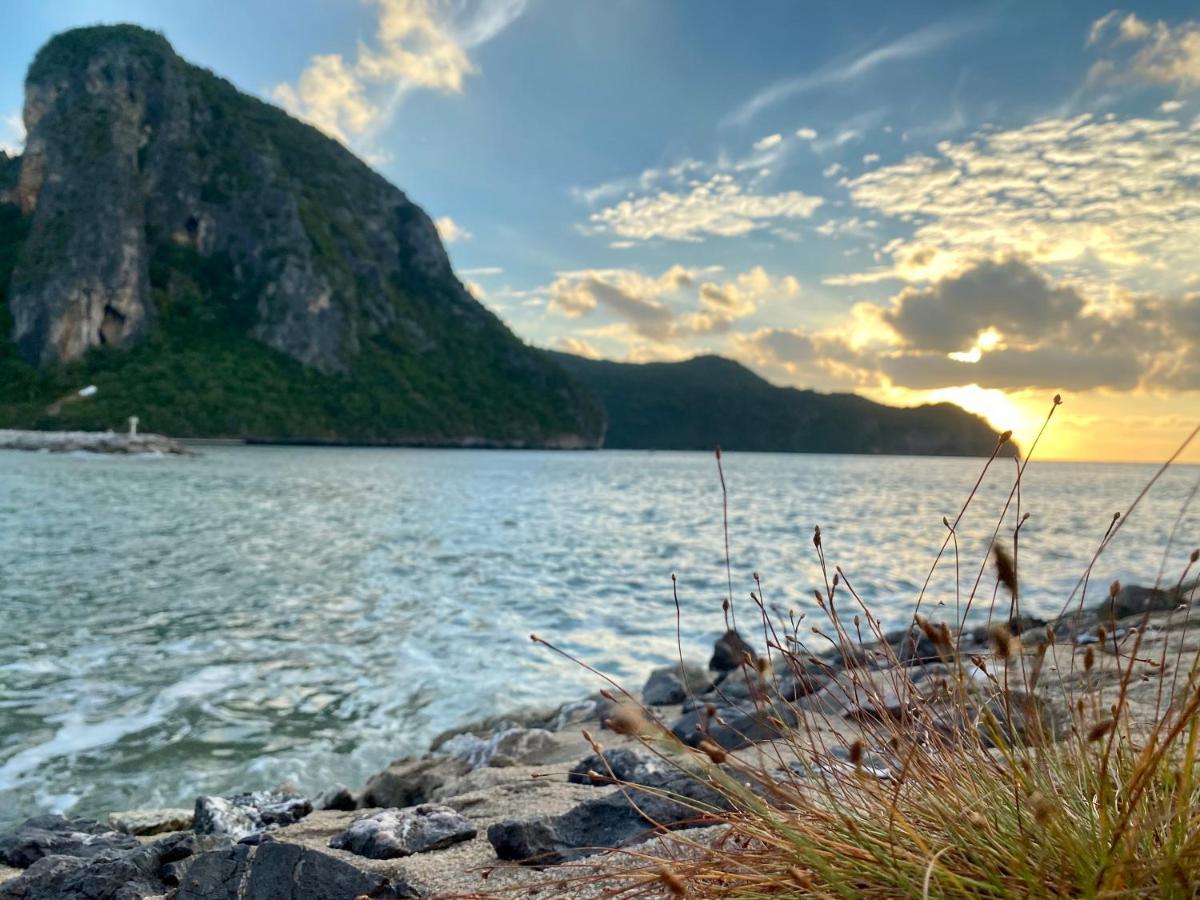 ฟ้าทะลายโจรรีสอร์ท Prachuap Khiri Khan Dış mekan fotoğraf