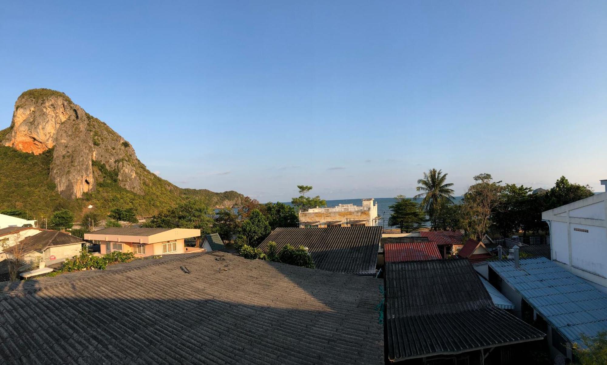 ฟ้าทะลายโจรรีสอร์ท Prachuap Khiri Khan Oda fotoğraf